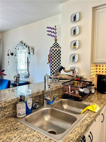 21301 Erwin Street 449, Woodland Hills, CA 91367