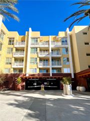 21301 Erwin Street 449, Woodland Hills, CA 91367