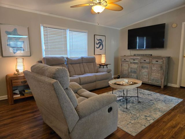 443 E Banks Dr., Garden City Beach, SC 29576
