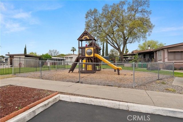 267 Camino Sur Street, Chico, CA 95973