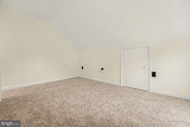 717 W BROAD ST, Quakertown, PA 18951
