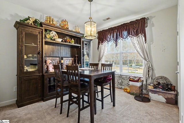 4 Greenbranch Way, Simpsonville, SC 29680