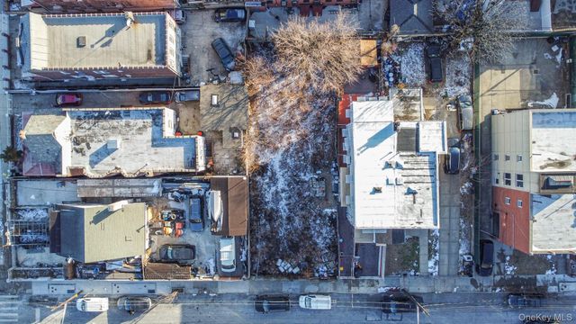 175 E 55th Street, Brooklyn, NY 11203