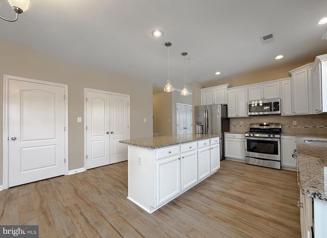 11265 YELLOWSTONE CT, White Plains, MD 20695