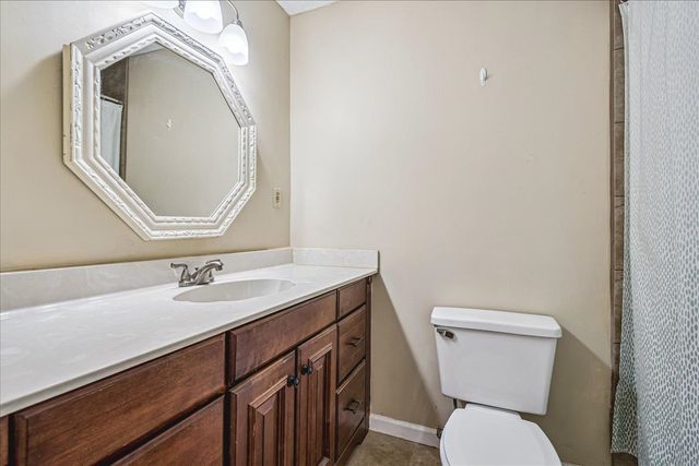 280 OAKLEIGH DR, Collierville, TN 38017
