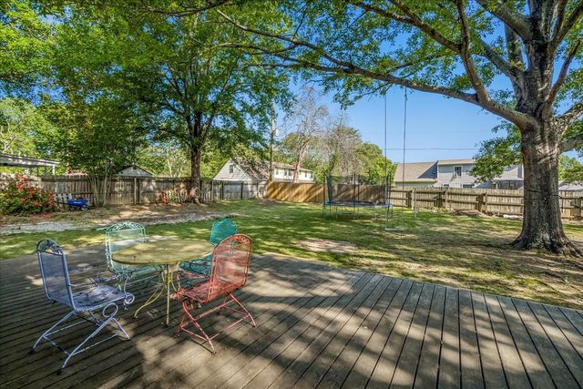 280 OAKLEIGH DR, Collierville, TN 38017