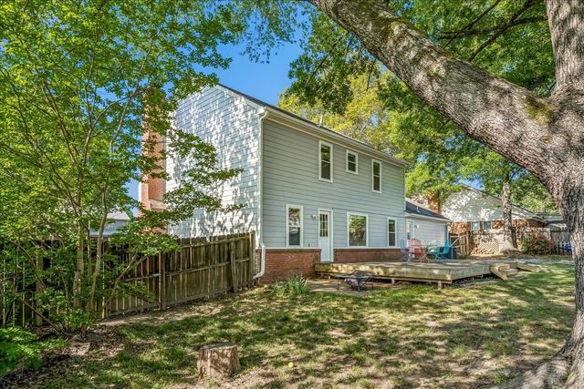 280 OAKLEIGH DR, Collierville, TN 38017