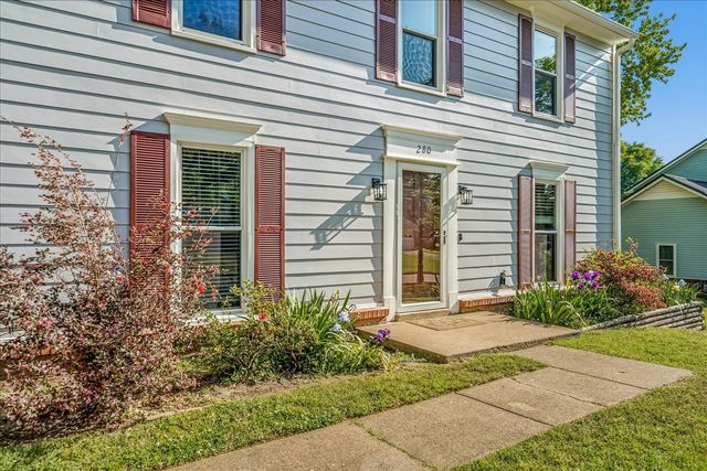 280 OAKLEIGH DR, Collierville, TN 38017