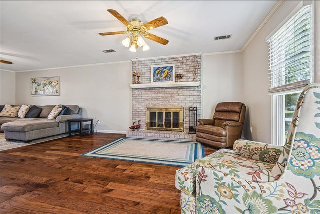 280 OAKLEIGH DR, Collierville, TN 38017