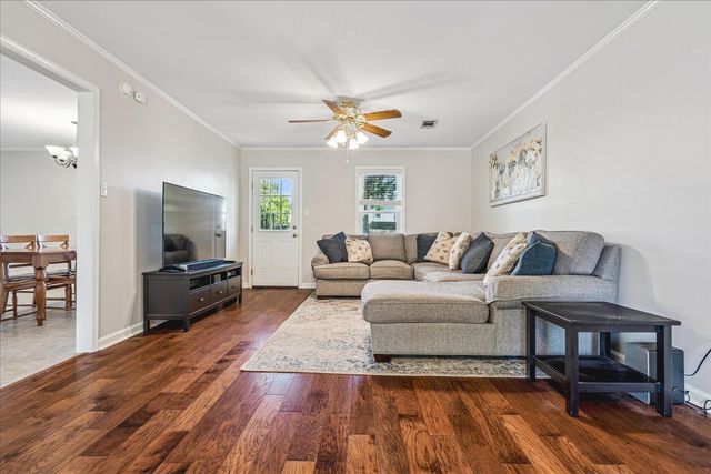 280 OAKLEIGH DR, Collierville, TN 38017