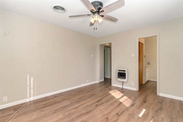 488 County Road 1600, Clifton, TX 76634