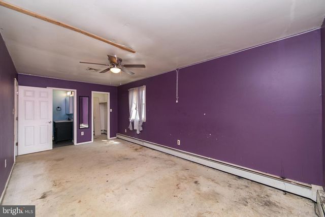 366 N TUCKAHOE RD, Williamstown, NJ 08094