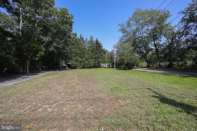 366 N TUCKAHOE RD, Williamstown, NJ 08094