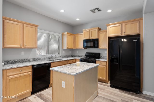 3704 W Vivian Court, Phoenix, AZ 85086