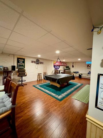 1701 STEEPLE DRIVE, East Troy, WI 53120