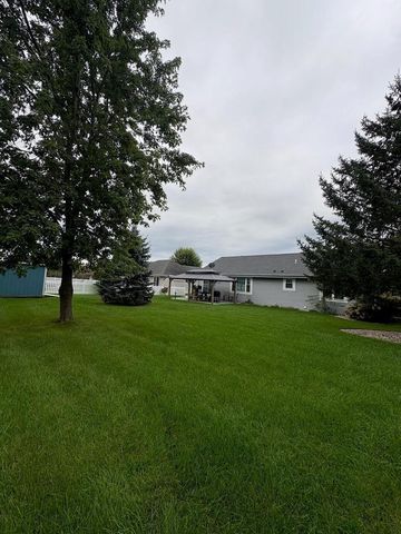 1701 STEEPLE DRIVE, East Troy, WI 53120