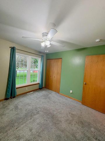 1701 STEEPLE DRIVE, East Troy, WI 53120