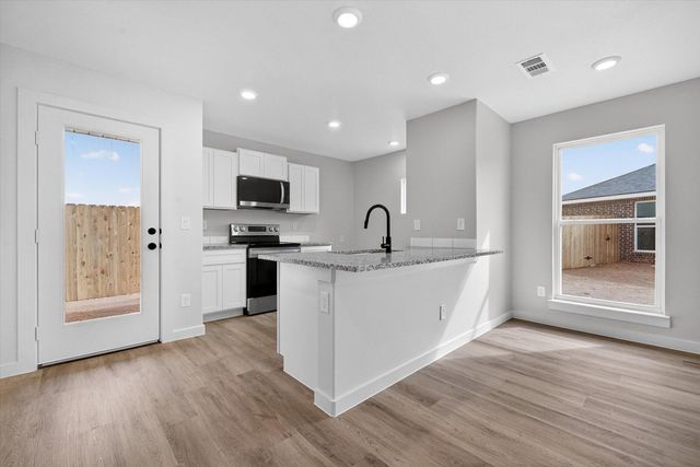 2308 Corpus Avenue, Wolfforth, TX 79382