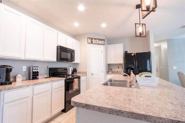 3649 SENECA CLUB LOOP C, Orlando, FL 32808