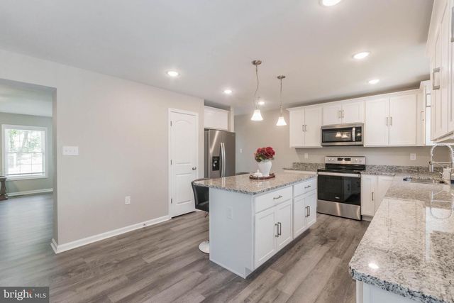 342 EUROPA WAY, Martinsburg, WV 25405