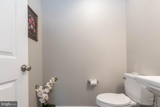 342 EUROPA WAY, Martinsburg, WV 25405