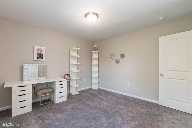 342 EUROPA WAY, Martinsburg, WV 25405