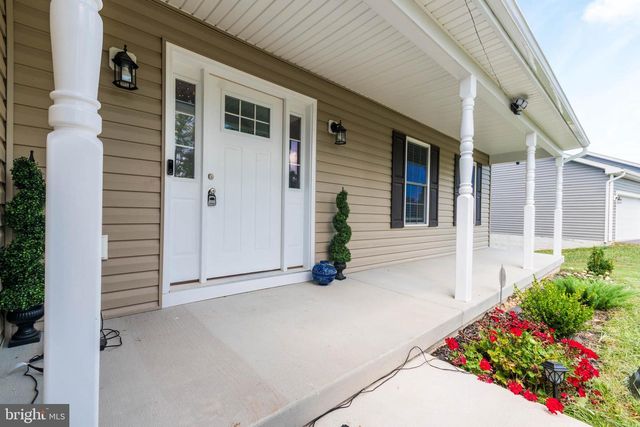 342 EUROPA WAY, Martinsburg, WV 25405