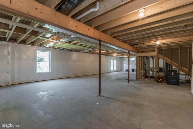 342 EUROPA WAY, Martinsburg, WV 25405