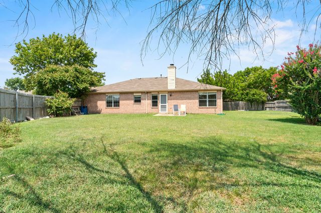 3300 Creekwood Drive, Wylie, TX 75098