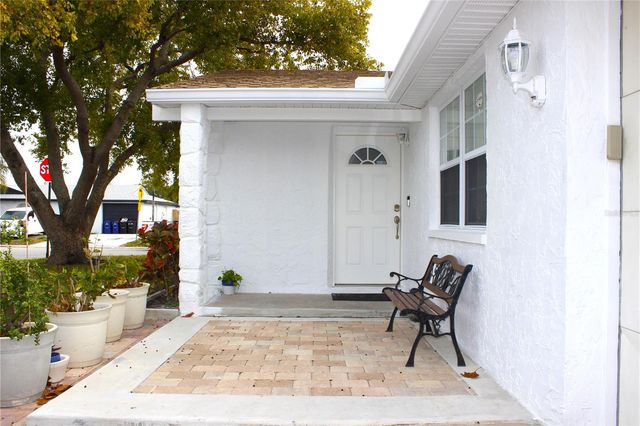 6314 SEABREEZE DRIVE, Port Richey, FL 34668