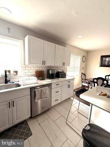 608 BROADWAY, Westville, NJ 08093