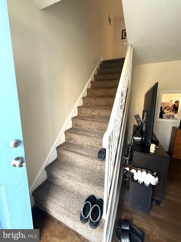 608 BROADWAY, Westville, NJ 08093
