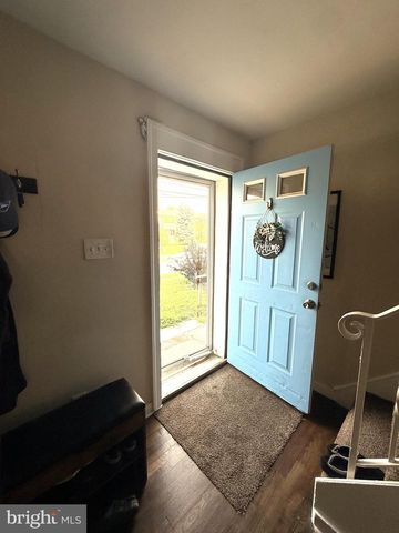 608 BROADWAY, Westville, NJ 08093