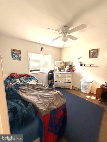 608 BROADWAY, Westville, NJ 08093