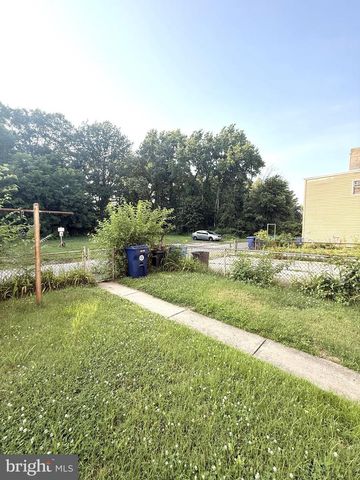 608 BROADWAY, Westville, NJ 08093