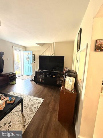 608 BROADWAY, Westville, NJ 08093