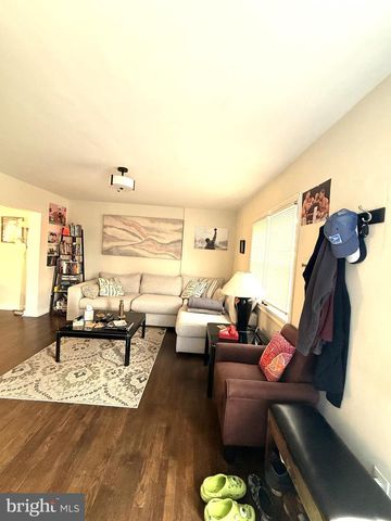 608 BROADWAY, Westville, NJ 08093
