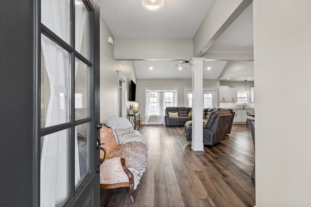 525 N Ridge Dr, Hopkinsville, KY 42240