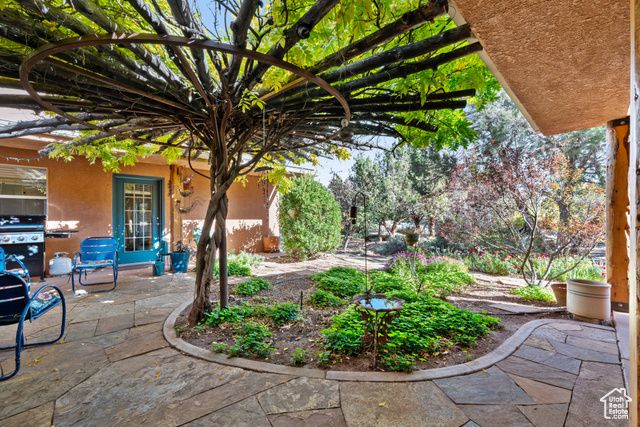 1535 W MCINTOSH CIR, Apple Valley, UT 84737