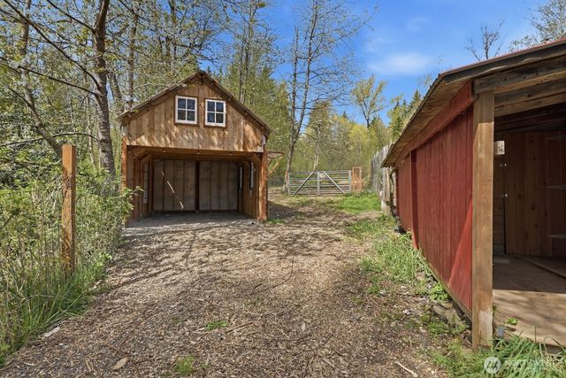 11617 Fay Road NE, Carnation, WA 98014