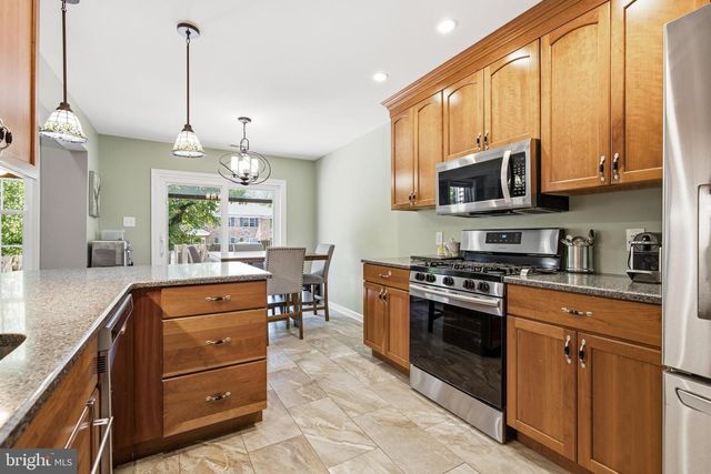 9 EMILY CT, Robbinsville, NJ 08691
