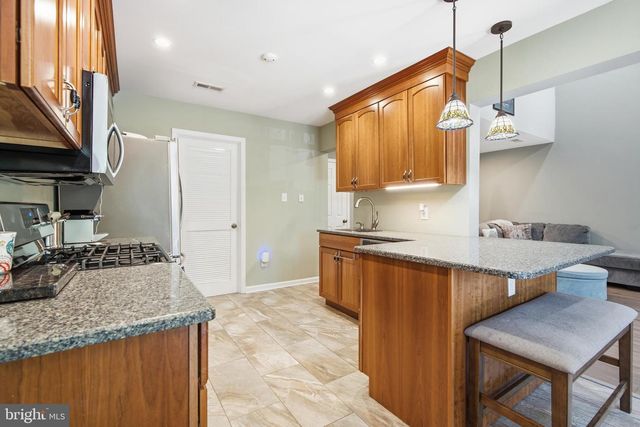 9 EMILY CT, Robbinsville, NJ 08691