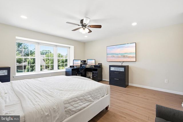 9 EMILY CT, Robbinsville, NJ 08691