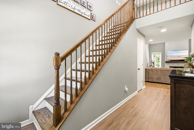 9 EMILY CT, Robbinsville, NJ 08691