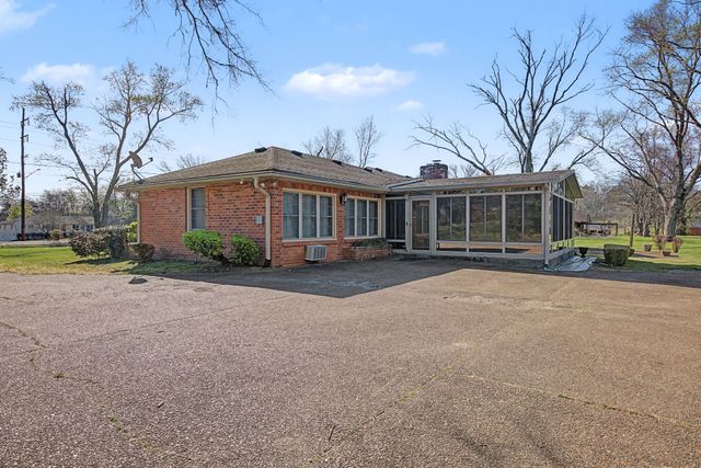 4659 Clarksville Pike, Nashville, TN 37218