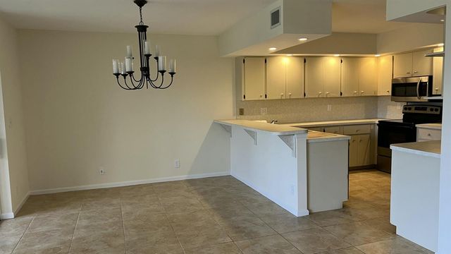 10507 SE Terrapin Place E-203, Tequesta, FL 33469