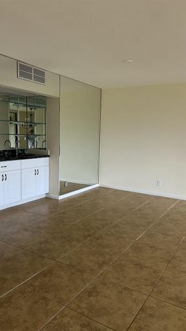 10507 SE Terrapin Place E-203, Tequesta, FL 33469