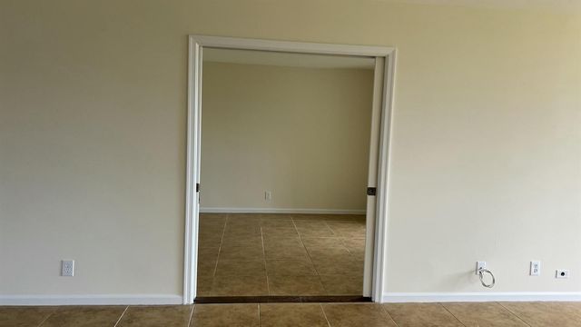 10507 SE Terrapin Place E-203, Tequesta, FL 33469