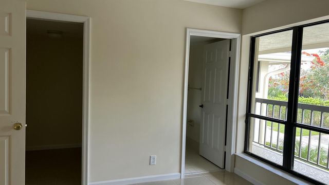 10507 SE Terrapin Place E-203, Tequesta, FL 33469