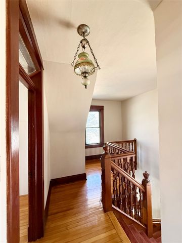 206 2nd Street NE, Mitchellville, IA 50169